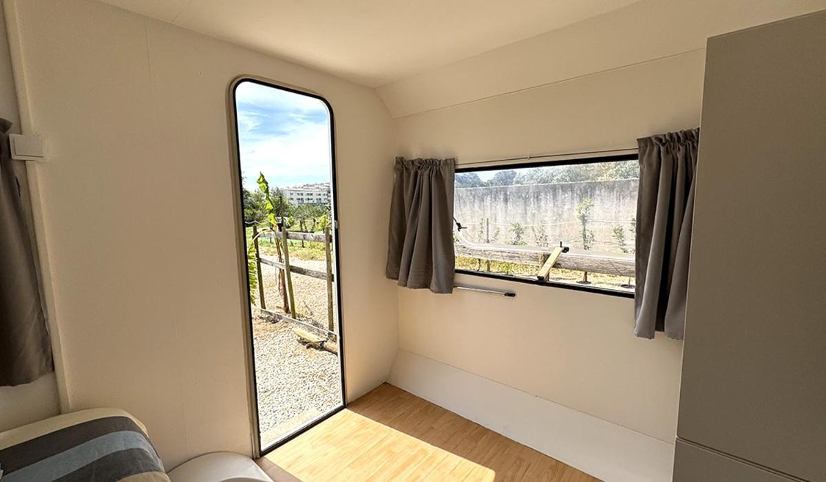 Vdb Lodge - Coworking Space - Work Relax & Sleep Sobreda 外观 照片